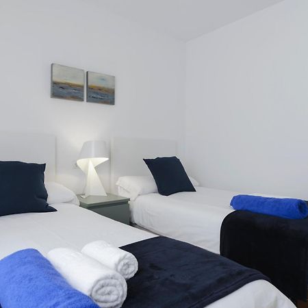 Sea Front Apartment In Marbella Center ภายนอก รูปภาพ