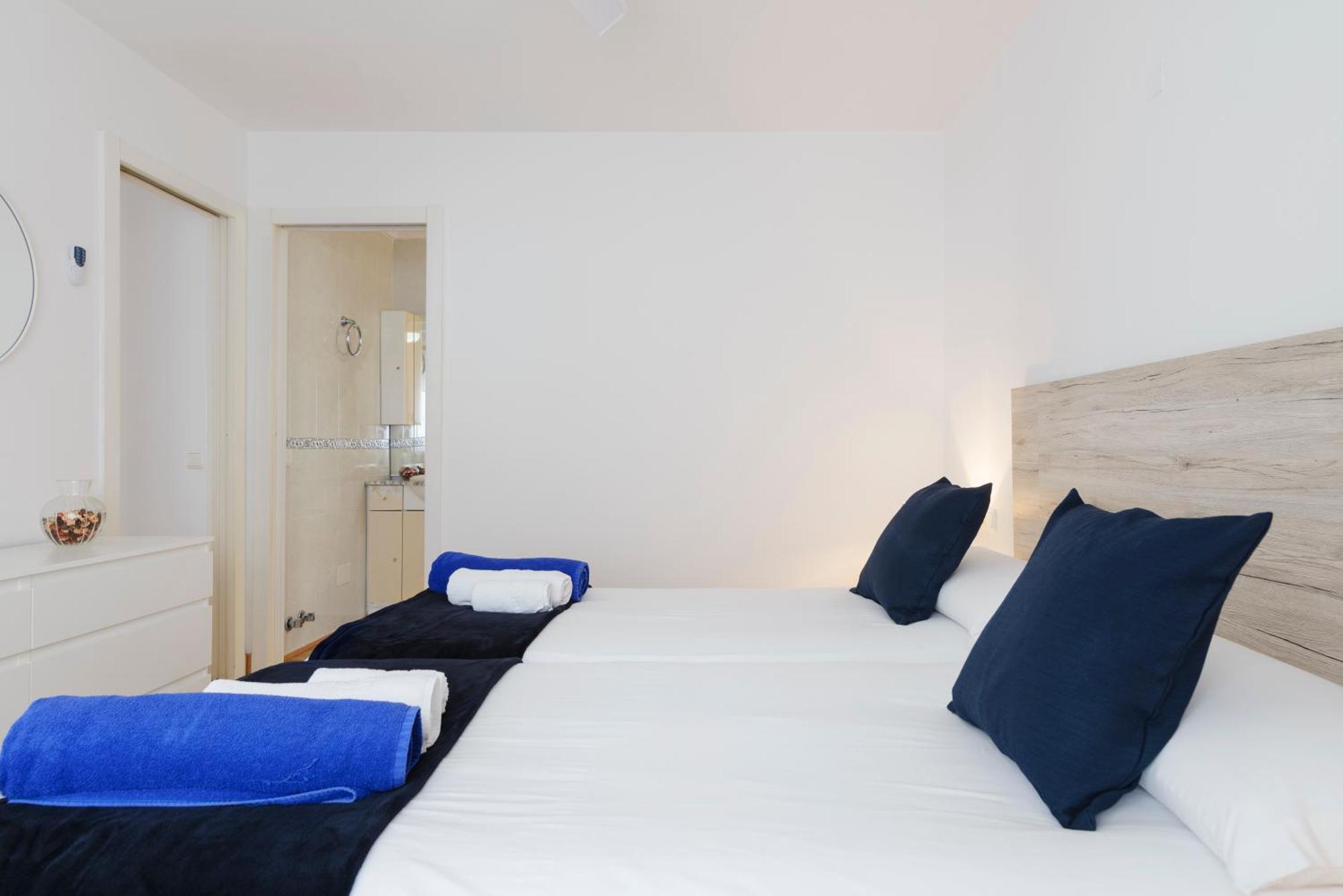 Sea Front Apartment In Marbella Center ภายนอก รูปภาพ